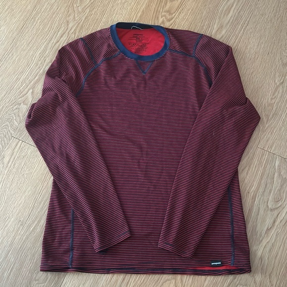 Patagonia Red Capilene 2 Lightweight Long Sleeve - Picture 1 of 5